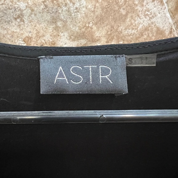 Astr small romper - Picture 2 of 3